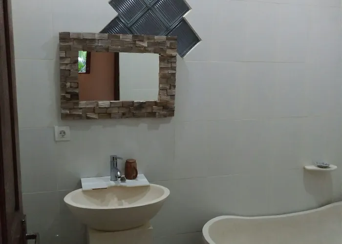 Praety Quarto em Acomodações Particulares *